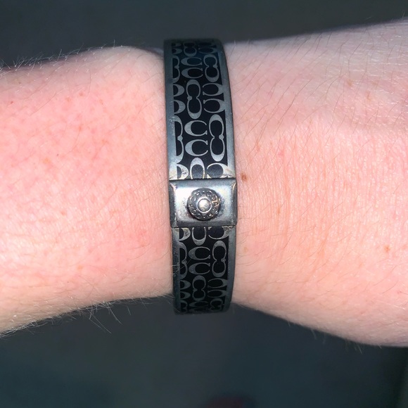 Authentic coach bracelet - Picture 3 of 3